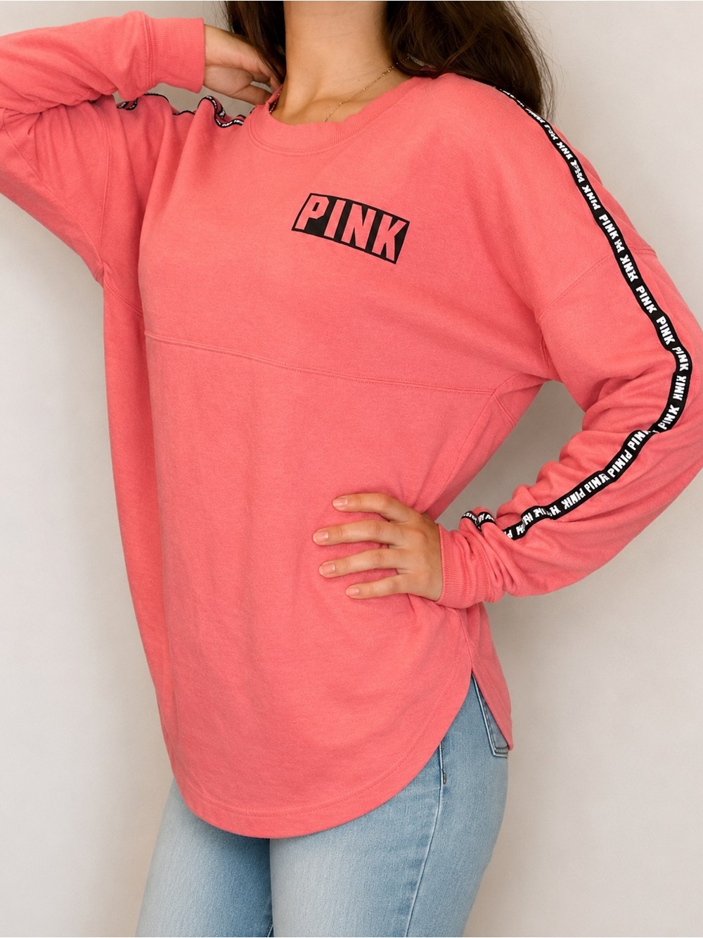 VS PINK Long Sleeve Logo Crewneck